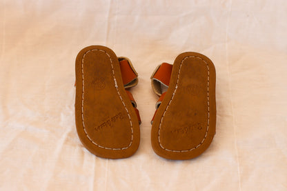 Saltwater Sandals Size 6