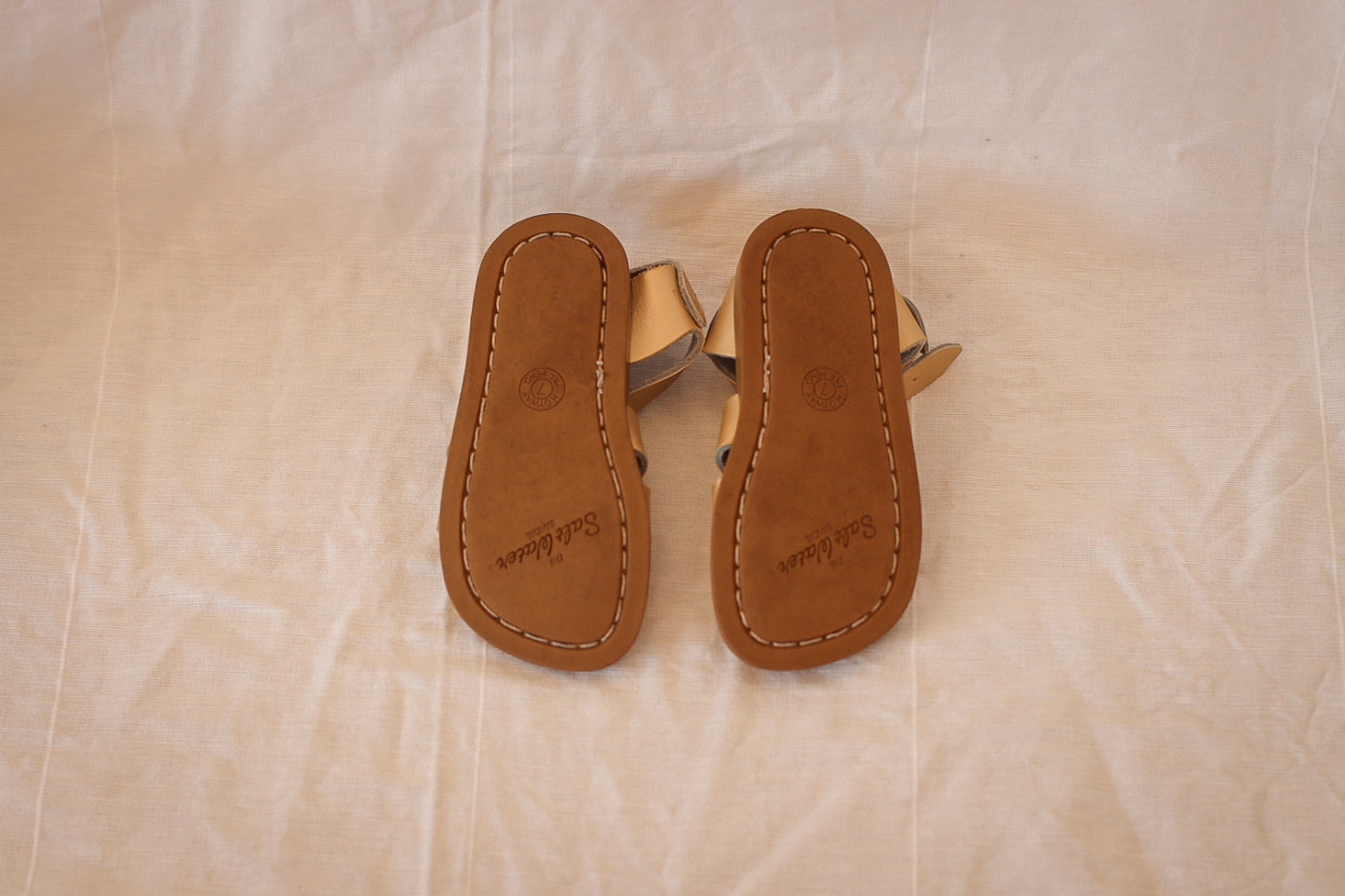Saltwater Sandals Size 7