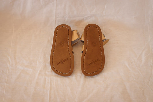 Saltwater Sandals Size 7